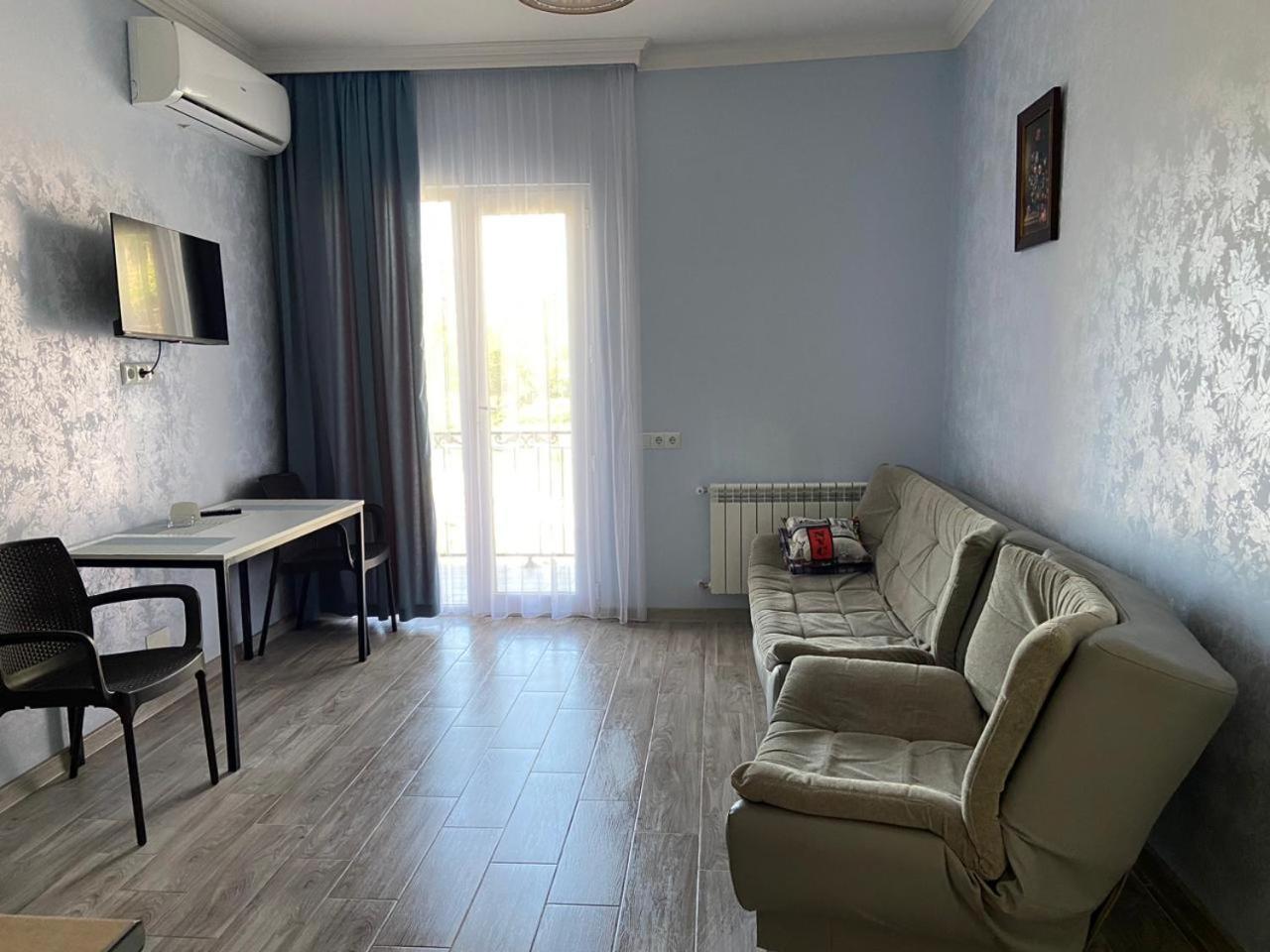 Hotel Kemo House Batumi Zewnętrze zdjęcie